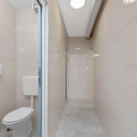 Hostel Shared In - Bunk Bed Σπλιτ